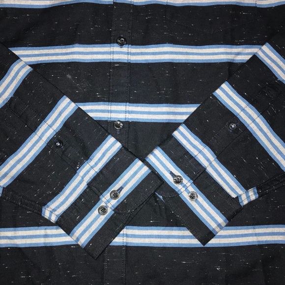 NWT Penguin Horizontal Stripe Button Down Shirt- Large - Picture 3 of 7